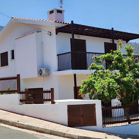 Seaclusion Vacation Villa Помос Екстер'єр фото